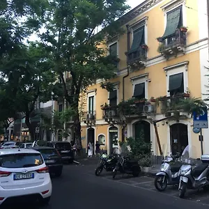 https://la-casa-di-joant.catania-hotels.net