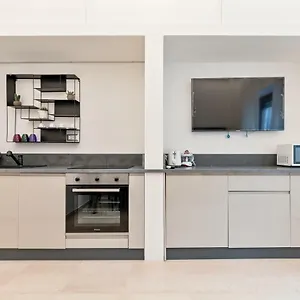 https://first-class-rome-apartments.it-romehotels.com