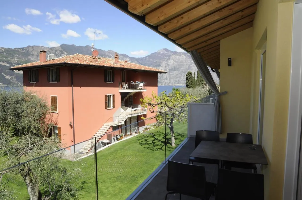 Casa Guarnati Lake View Apartments Malcesine