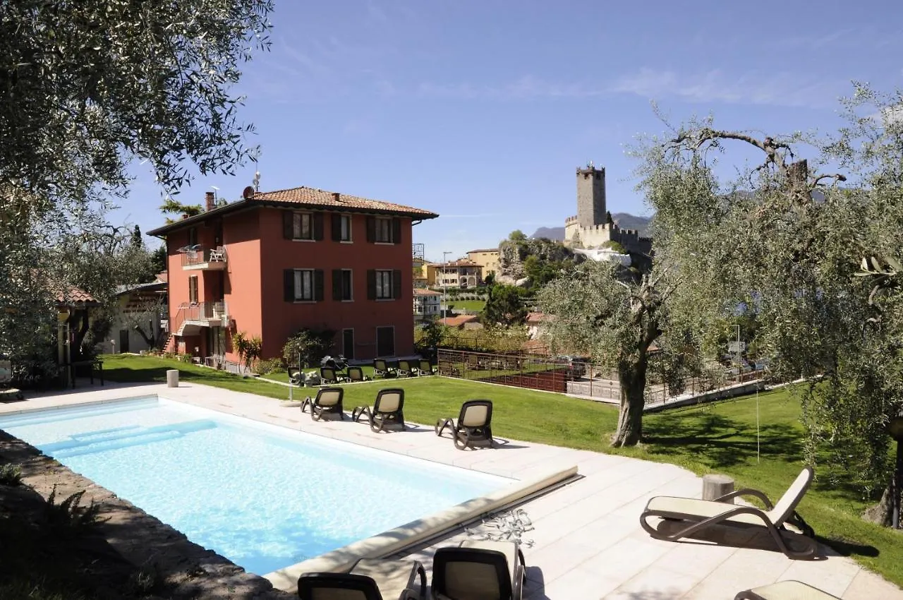 Casa Guarnati Lake View Apartments Malcesine