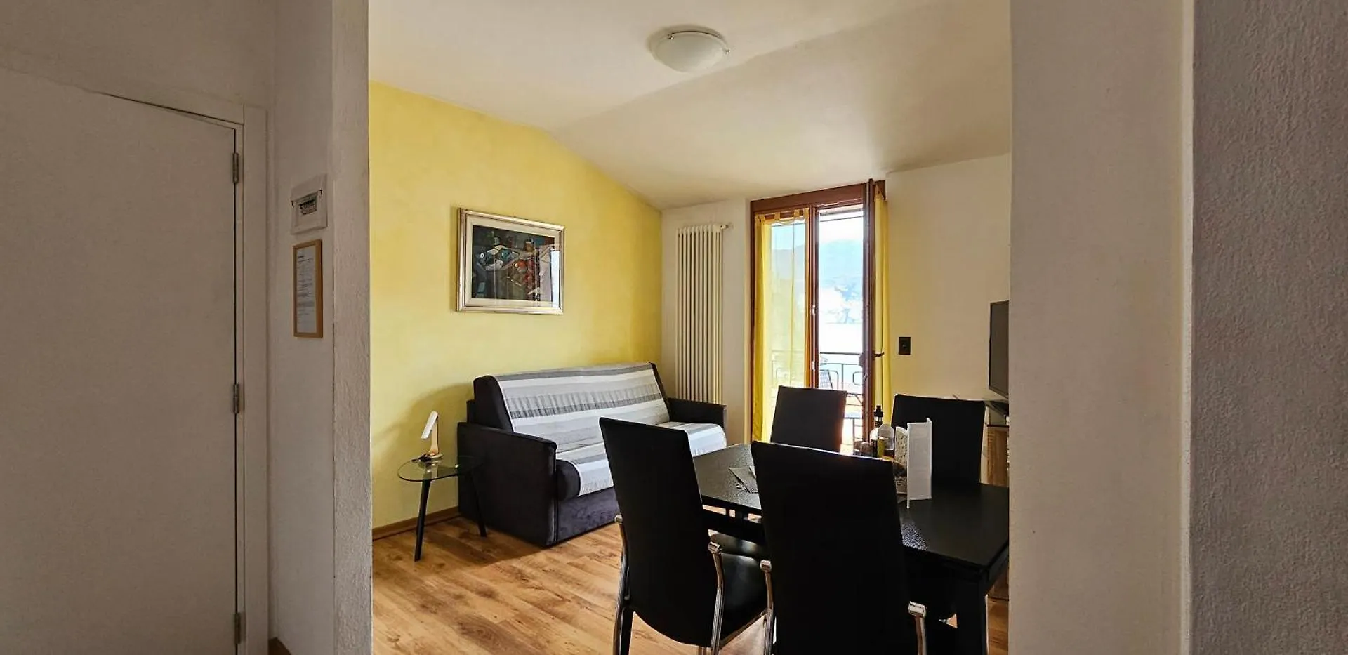 Casa Guarnati Lake View Apartments Malcesine
